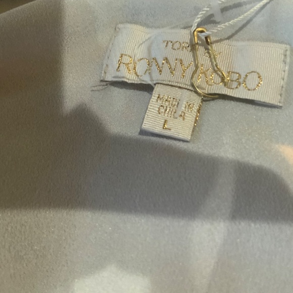 NWT Ronny Kobo silver metallic assymentrical mini skirt - Picture 4 of 14